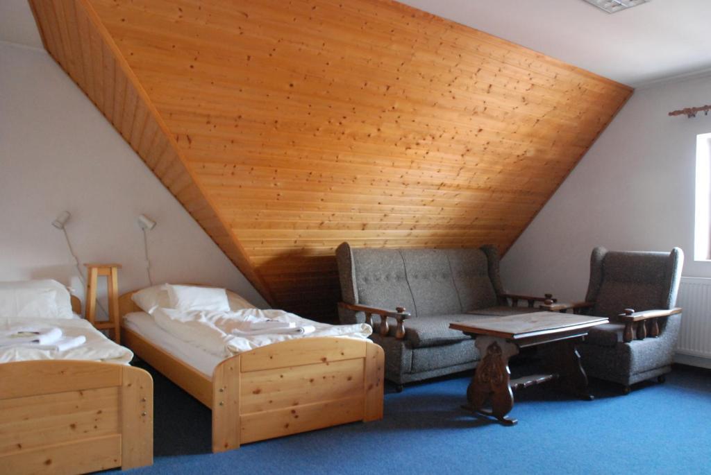 Hotel U Ruze スラヴォニツェ 部屋 写真